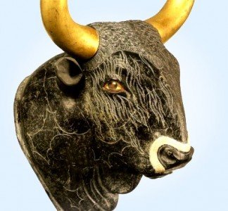 bull in heraklion museum