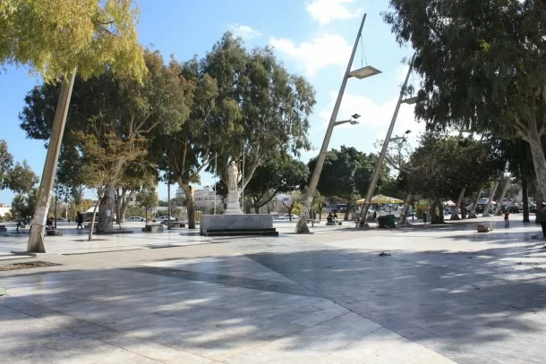 eleftherias square in heraklion