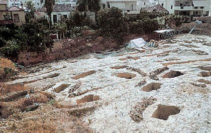 ancient graves in chania
